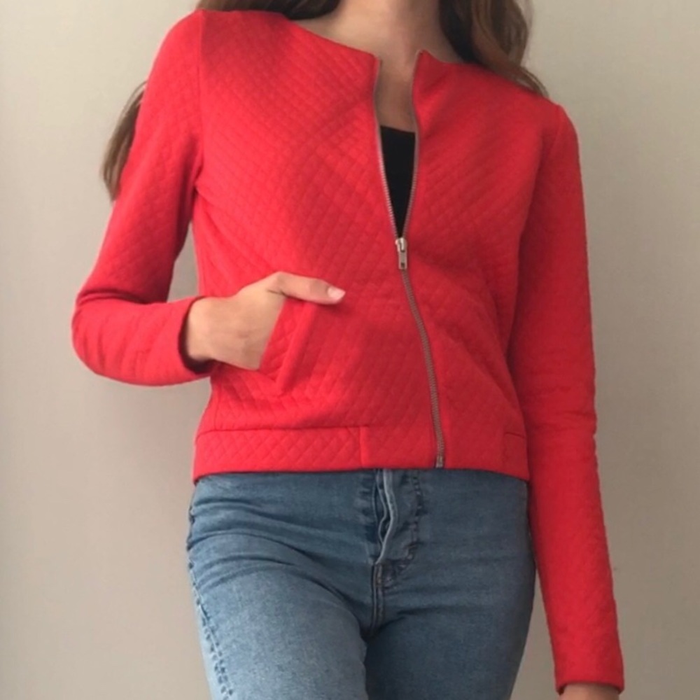 H&M RED QUILTED JACKET